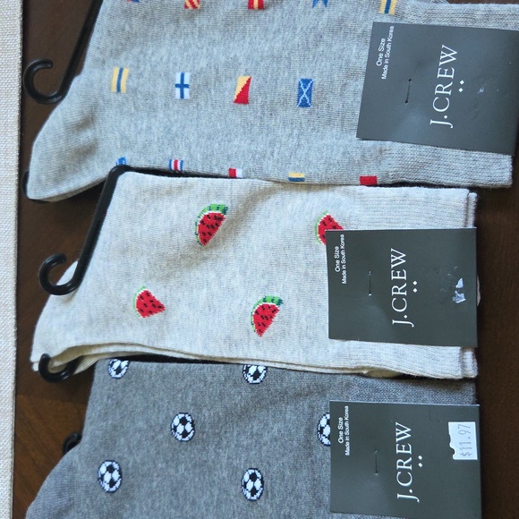 3 pair of new Men's J. Crew socks with soccer balls, Watermelon slices and Flags - Picture 8 of 11